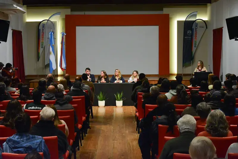 Emprendedores entrerrianos accedieron a Microcr�ditos para el Impulso Local